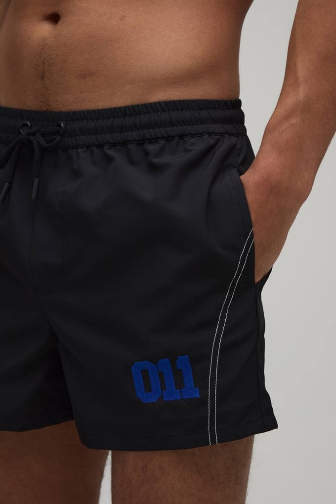 Zwemshort Met Contrasterende Stiksels En Korte Lengte | Black | Size Small