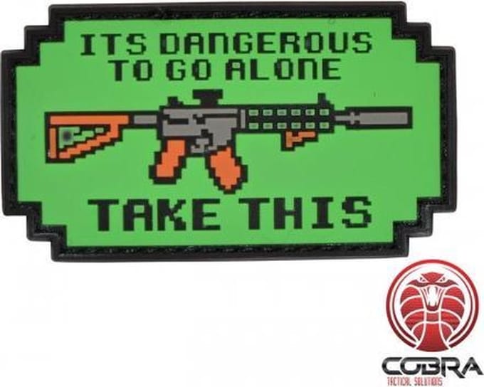 It is dangerous to go alone M4 militaire PVC patch embleem met klittenband