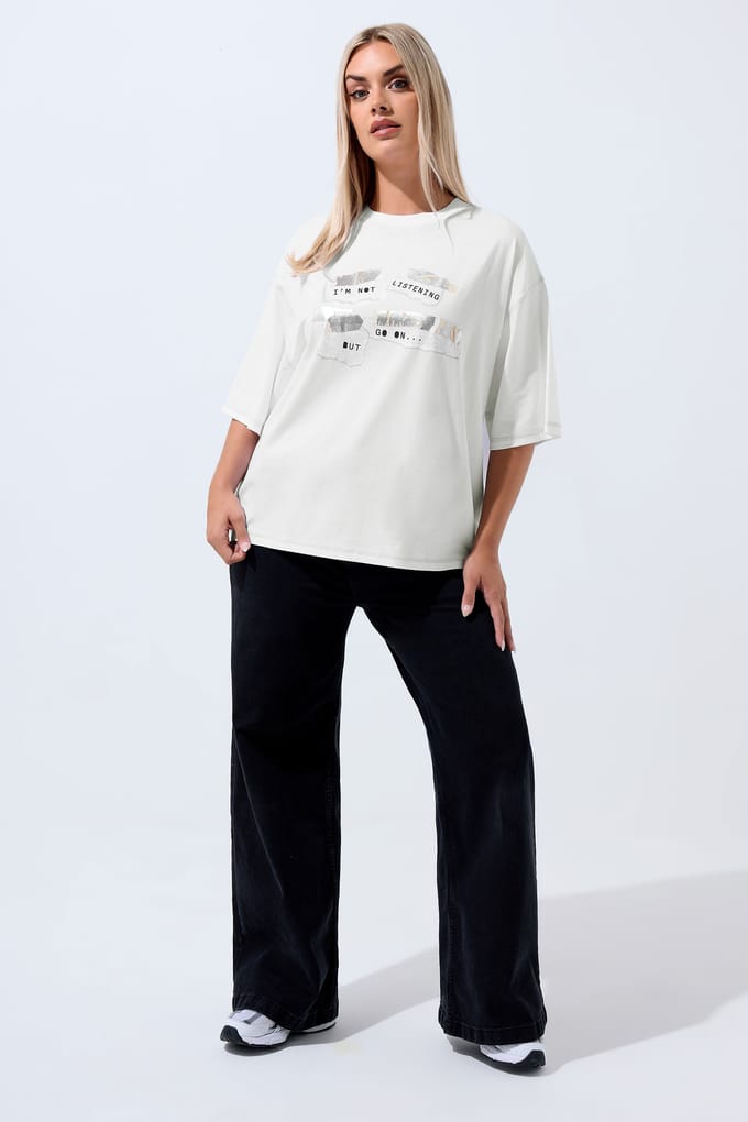 Limited Collection Wit 'Ik Luister Niet Maar Ga Door' Oversized Tshirt Size 50-52