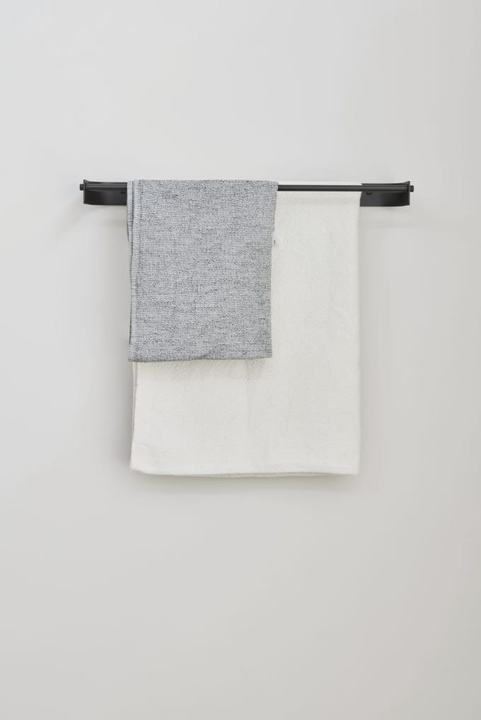 Form&Refine Arc Handdoekhouder - staal zwart - dubbel