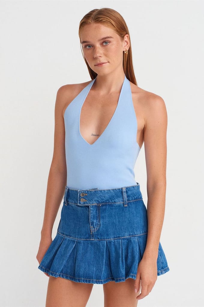 Slim Fit Halternek Breibloes