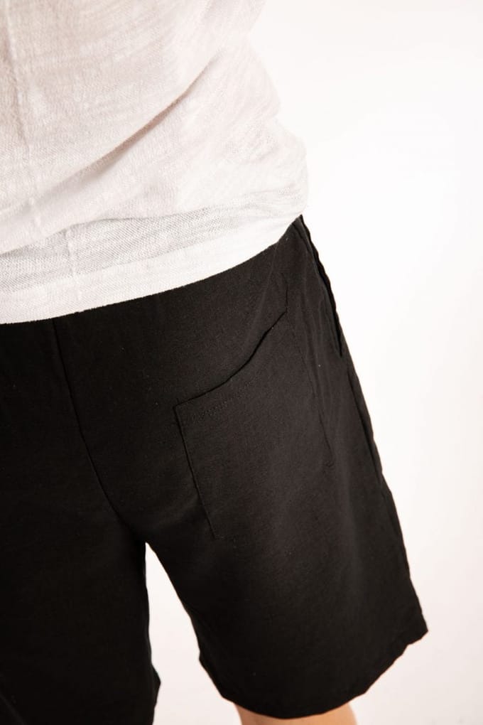 Takeshy Kurosawa shorts Lino Mannen zwart