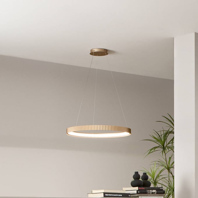 Luce Ambiente Design LED hanglamp Niike, goudkleurig, Ø 50 cm, metaal, CCT