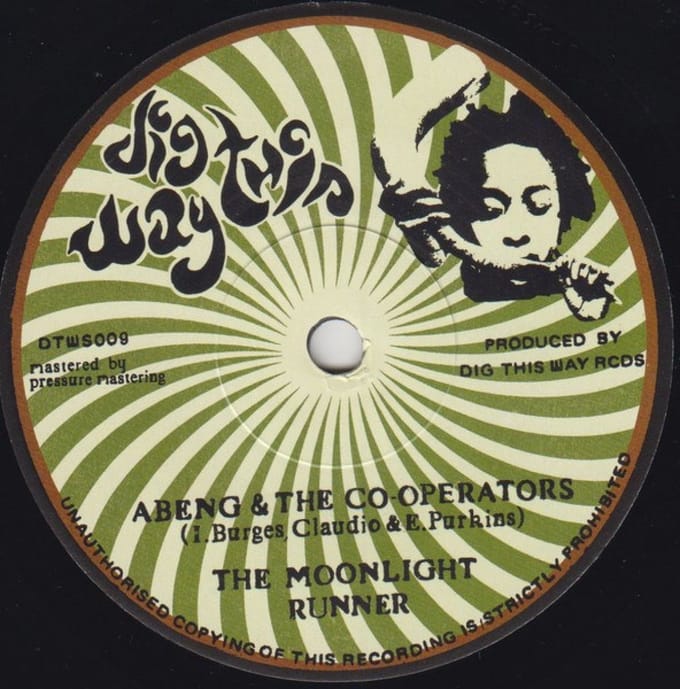 The Moonlight Runner/fugative Dub
