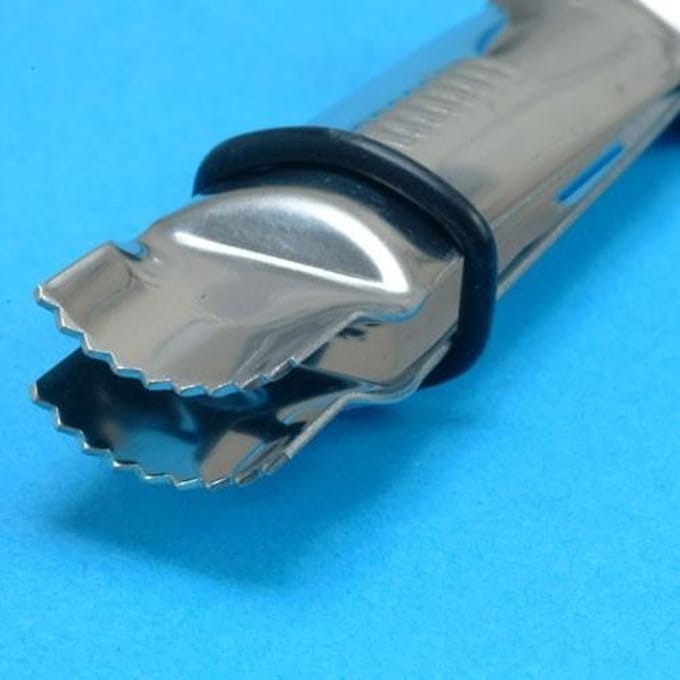 PME Closed Curve Serrated Crimper 3/4