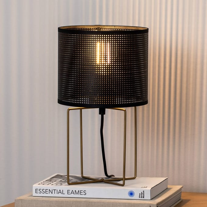 Luminex Tafellamp Kamil met geperforeerde metalen kap
