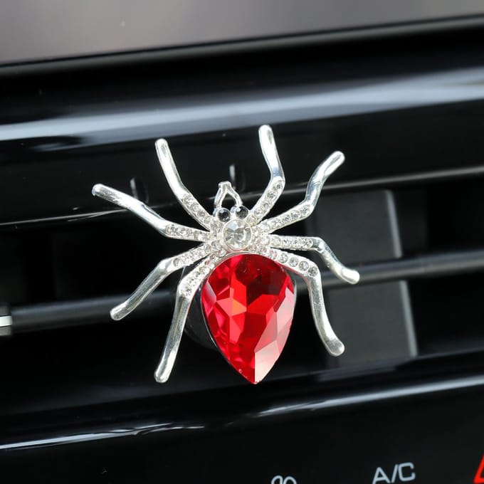 Sortie de climatisation de voiture en forme d'araignée, Clip d'aromathérapie, désodorisant de voiture, diffuseur de parfum de voiture rouge
