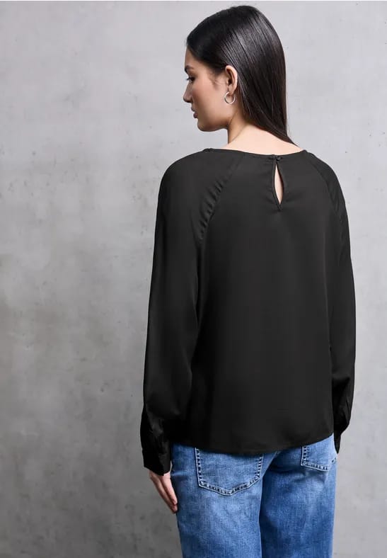 Raglan blouse met getapete details