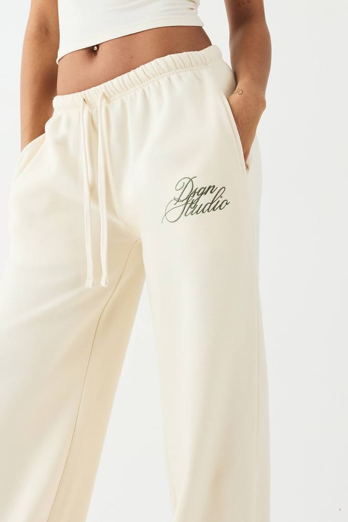 Dames DSGN Studio Script Straight Leg Jogger | Cream | Maat: 3XL