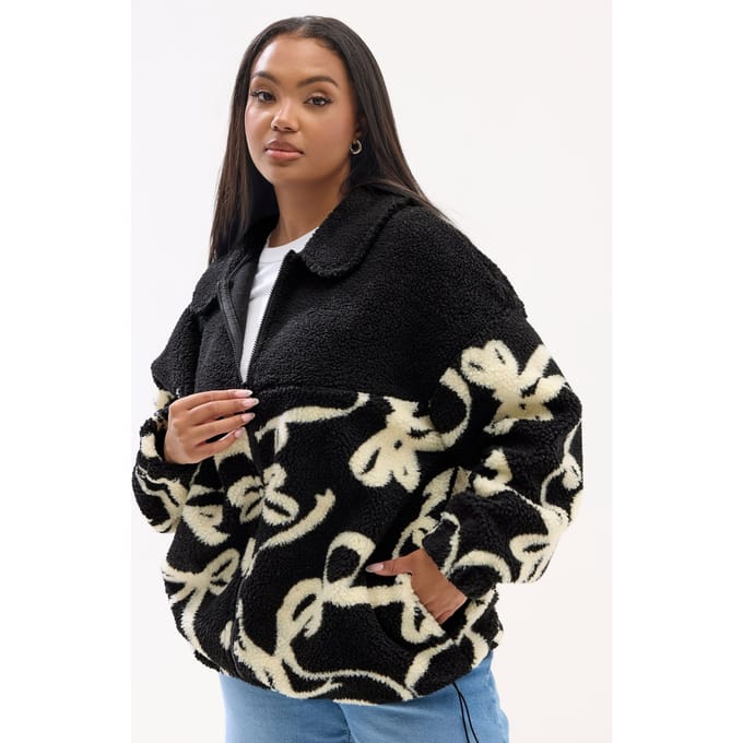Yours Zwarte Teddyfleecejack Met Abstracte Print Size 54-56