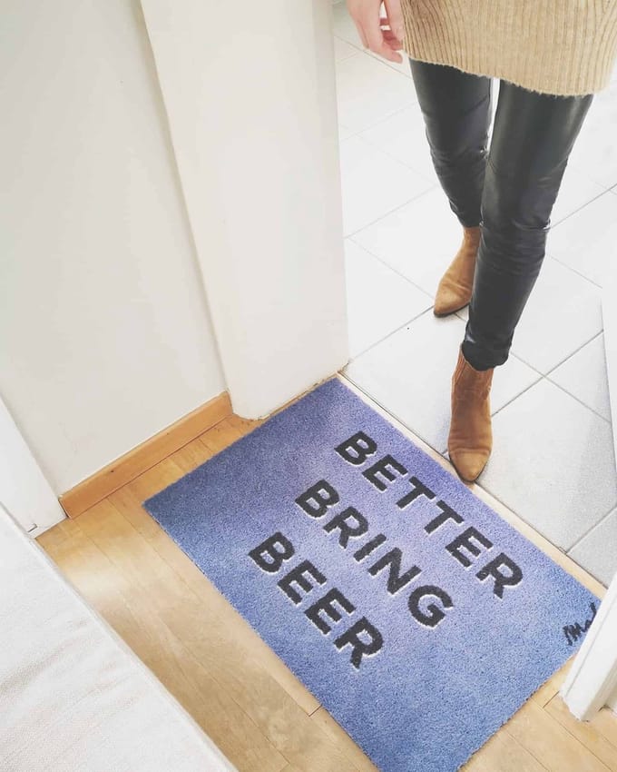 Deurmat Better bring beer - mad about mats - blauw