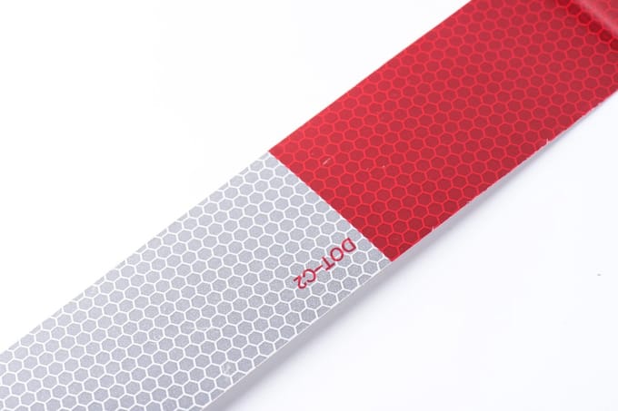 BTP - Reflector rood/wit - 5x30cm - Stickers - Zichtbaar - 2 stuks