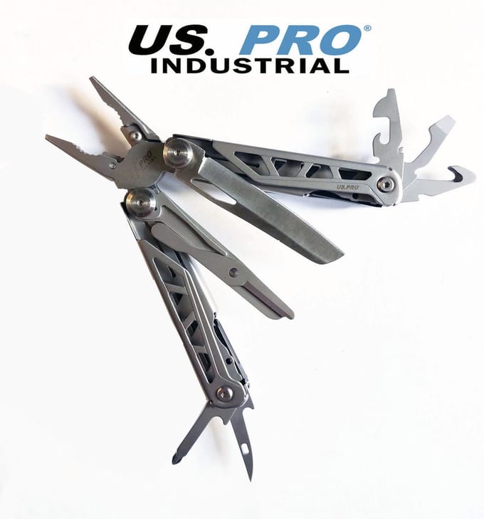 Professionele multitool / zakmes gemaakt van Stainless Steel met 11 functies