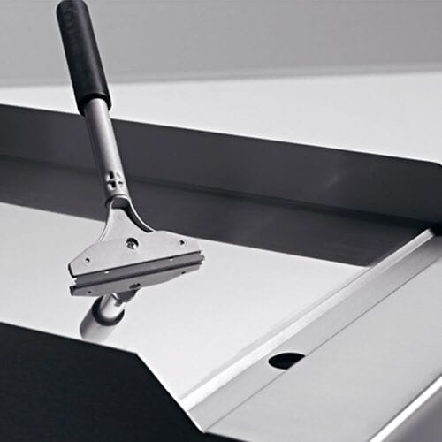 GGM Gastro Elektrische bakplaat - hardverchroomde plaat - 4kW - Glad - Bakoppervlak: 296x430mm - met onderstel zilver