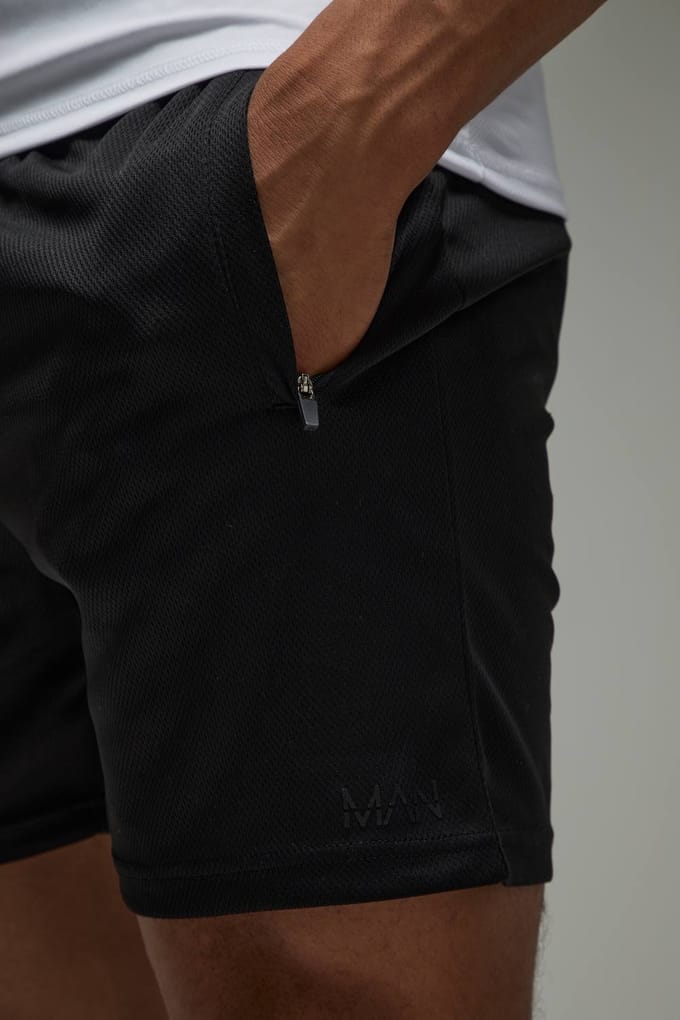 Man Active Zip Pockets 5inch Basic Training Short | Black | Size Small