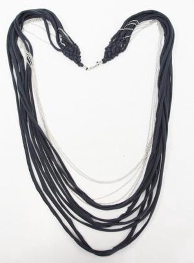 Behave® Dames Ketting - Lang Geknoopt Stof Met Anker Schakels, Zwart-Wit