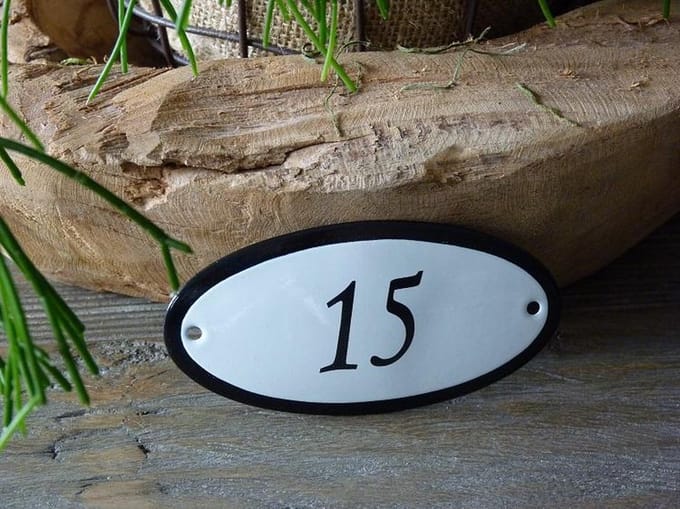 Emaille huisnummer 10x5 wit nr. 15