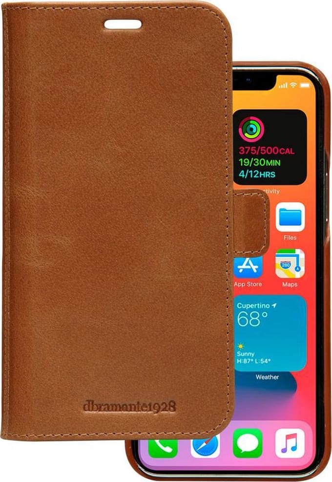 iPhone 13 Pro Max Bookcase hoesje - dbramante1928 - Effen Zwart - Leer