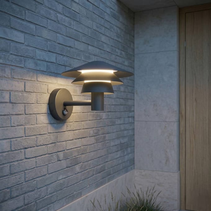 Lucande LED buiten wandlamp Montaro, antraciet, IP54 met sensor