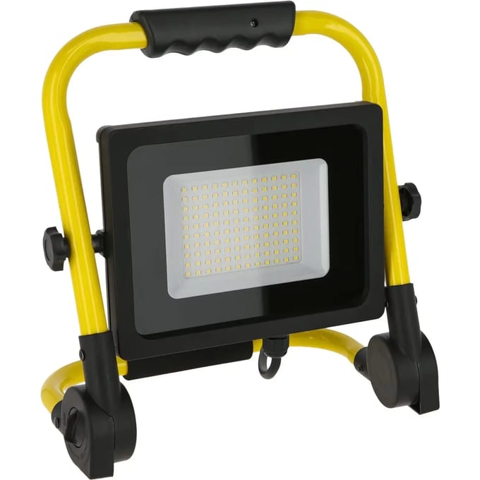 LED terreinverlichting op netspanning Kerbl