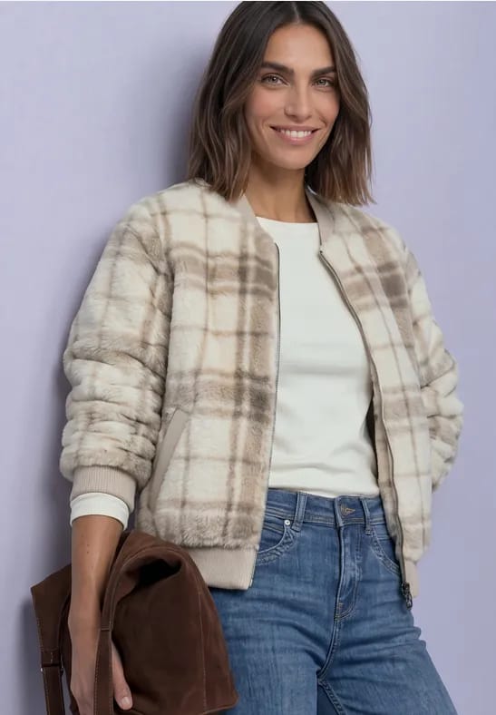 Blouson van imitatiebont met gebreide details en print