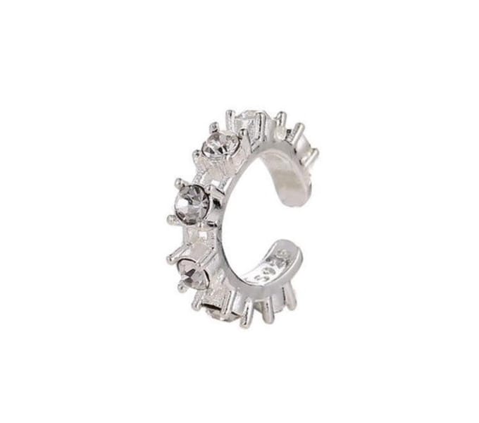 Ear cuff met stekeltjes | zilver gekleurd