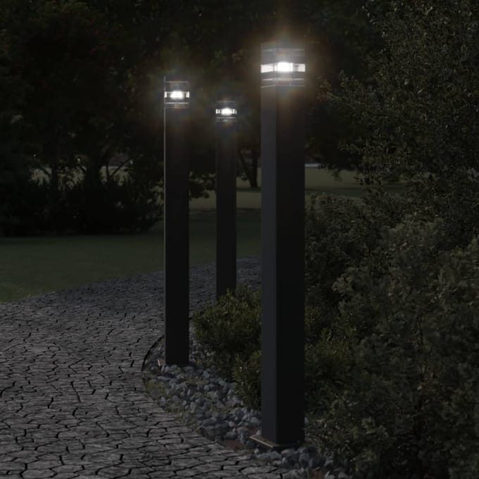 vidaXL Vloerlamp voor buiten met sensor 110 cm aluminium zwart
