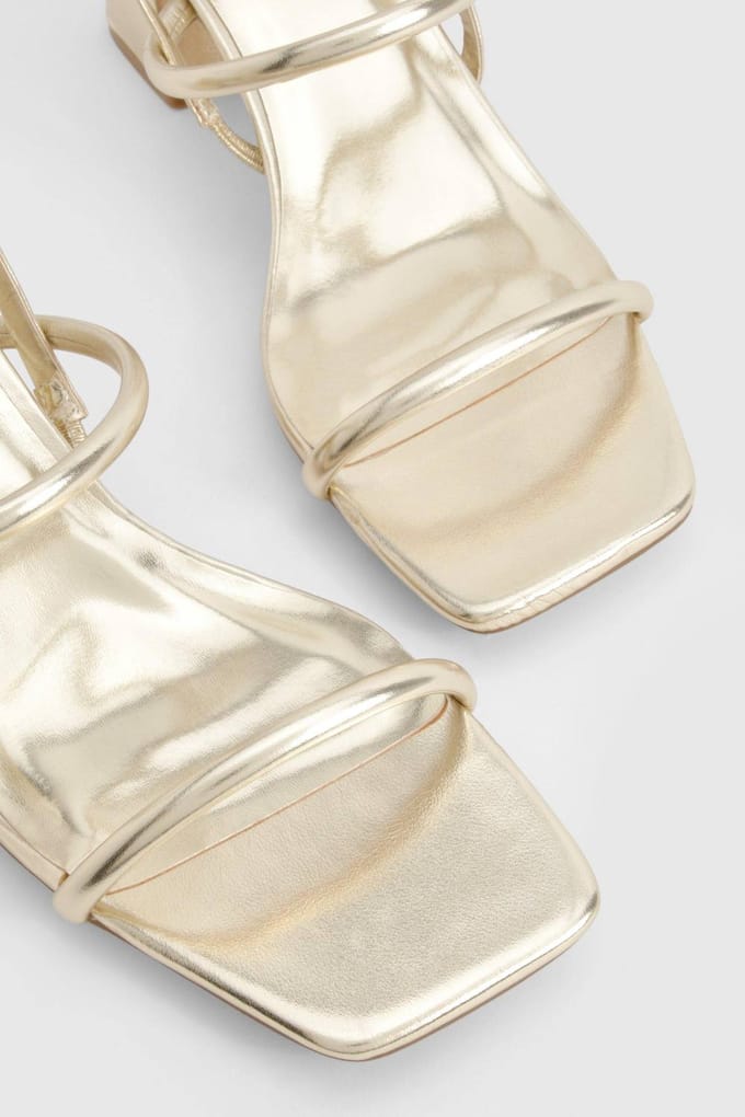 boohoo Dames Brede pasvorm Metallic Laag Blok Slingback Hakken | Goud | Maat: 40