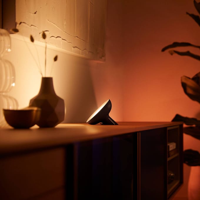 Philips Hue White & Color Ambiance, lampe Bloom, Noir, compatible Bluetooth, fonctionne avec Alexa, Google et Homekit