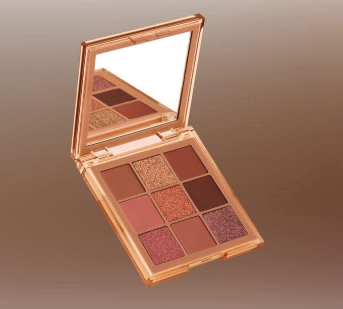 Hudabeauty Nude Obsessions Eyeshadow Palette - Medium - 9 nude tinten