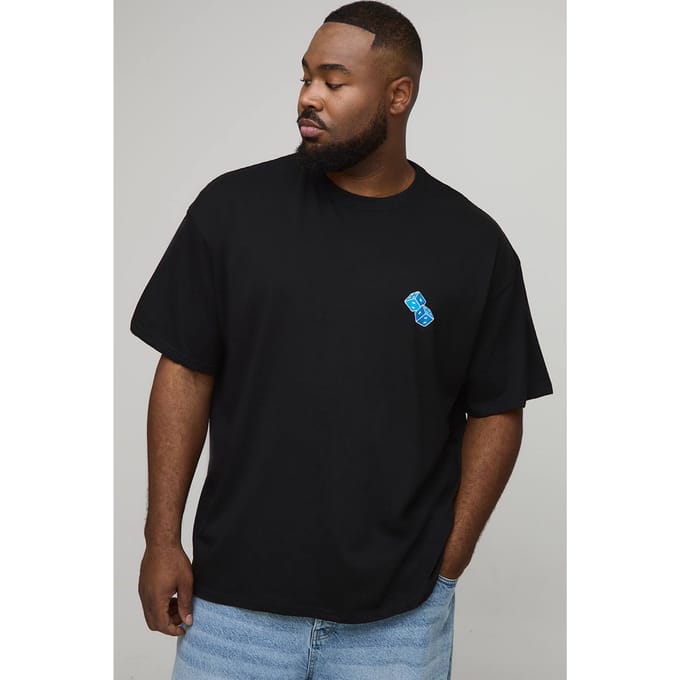 Plus Oversized Plus Blue Dice Geborduurde T-shirt in Zwart | Black | Size 2XL