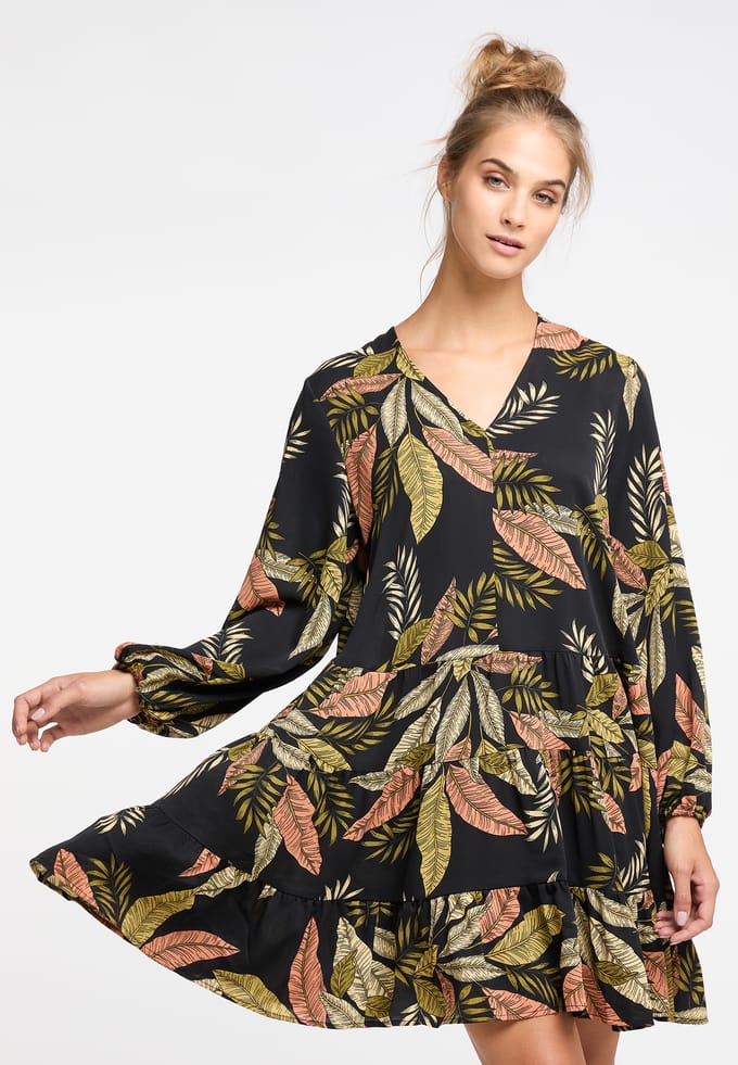 IZIA jurk met lange mouwen hoona