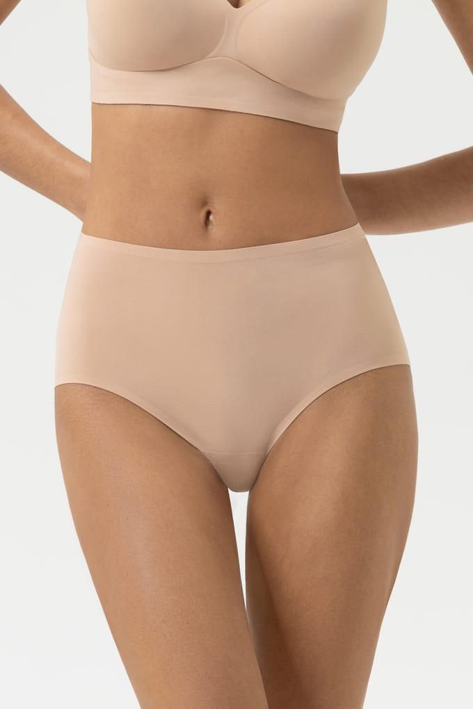 Tailleslip Serie Simply Better Invisibles Cream Tan