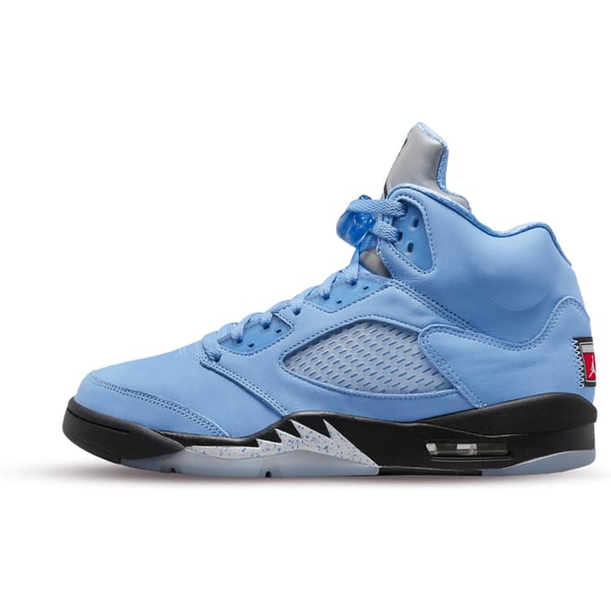 Jordan 5 Retro UNC University Blue - Maat 43