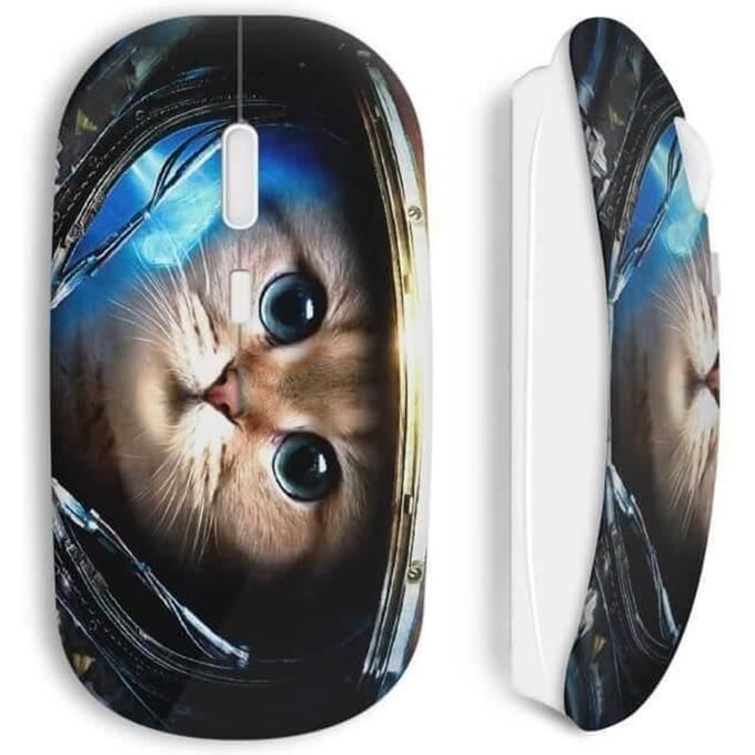 Astronaut kat draadloze muis