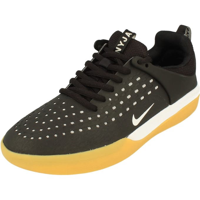 Nike Sb Zoom Nyjah 3 Heren Zwarte Sneakers