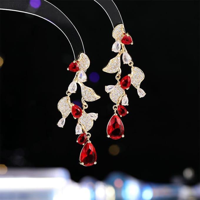 Dames Lichte Luxe Design Modieuze Geometrische Blad Lange Oorbellen Elegante En Veelzijdige Niche Design Oorbellen white