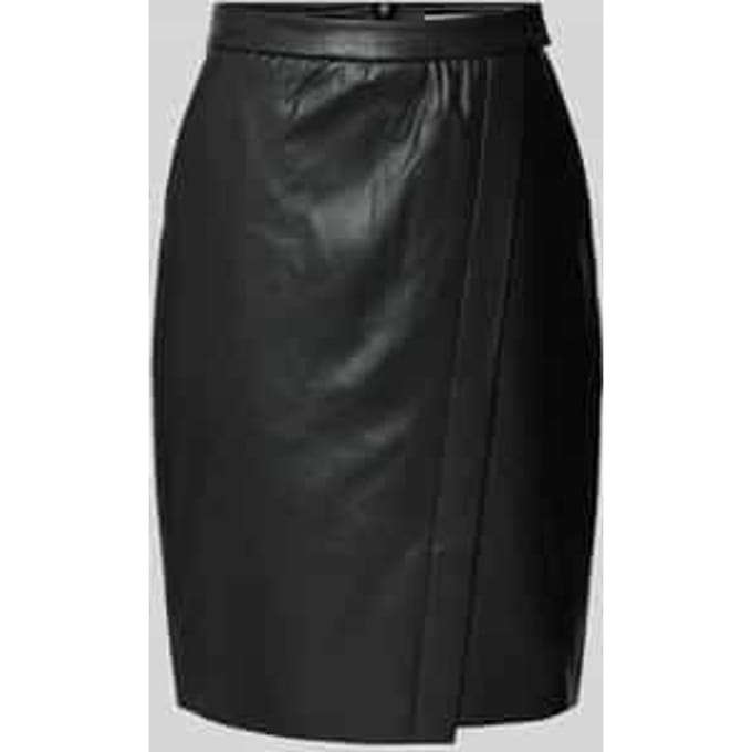 Knielange rok in leerlook