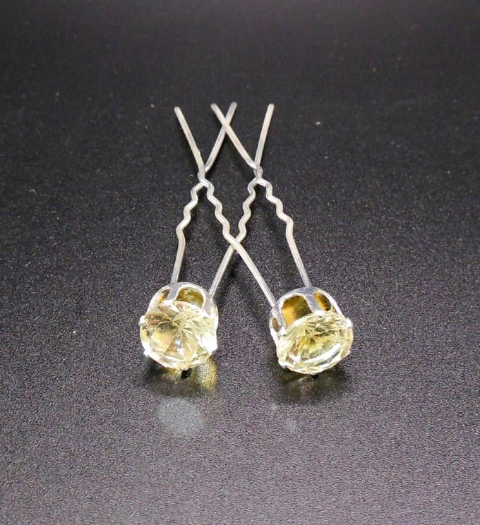 Haarpinnen diamant geel