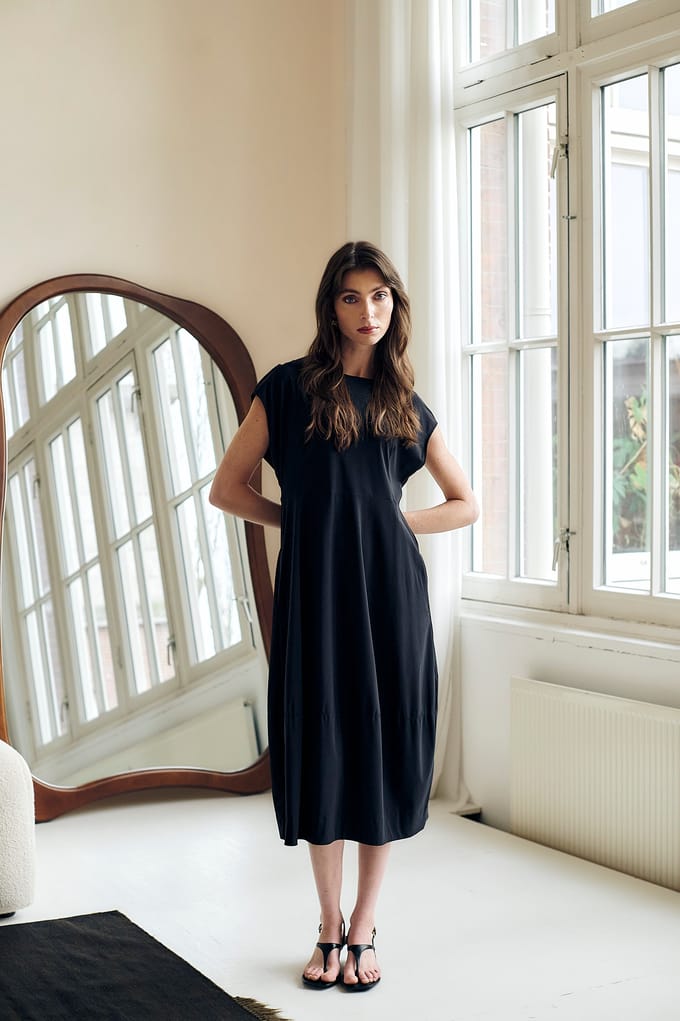 Melva dress technical jersey | Black - Black / M