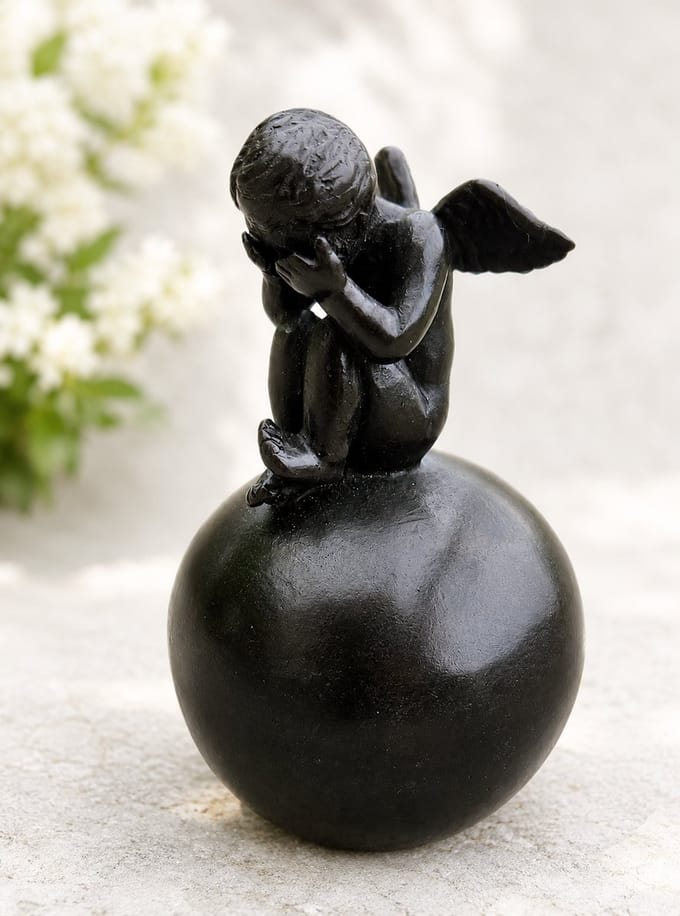 MINI URN MET ENGEL / BRONS / AS URN