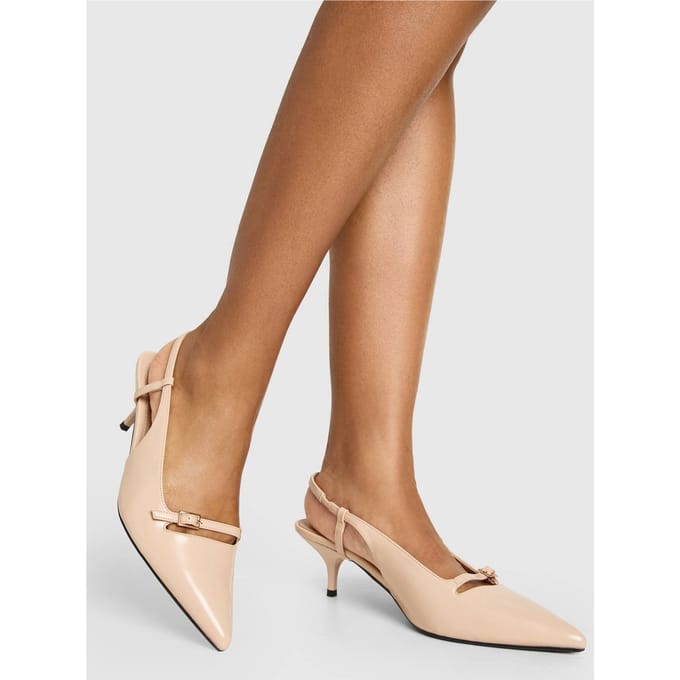 boohoo Dames Wijde Pumps Met Gespsluiting | Nude | Maat: 5