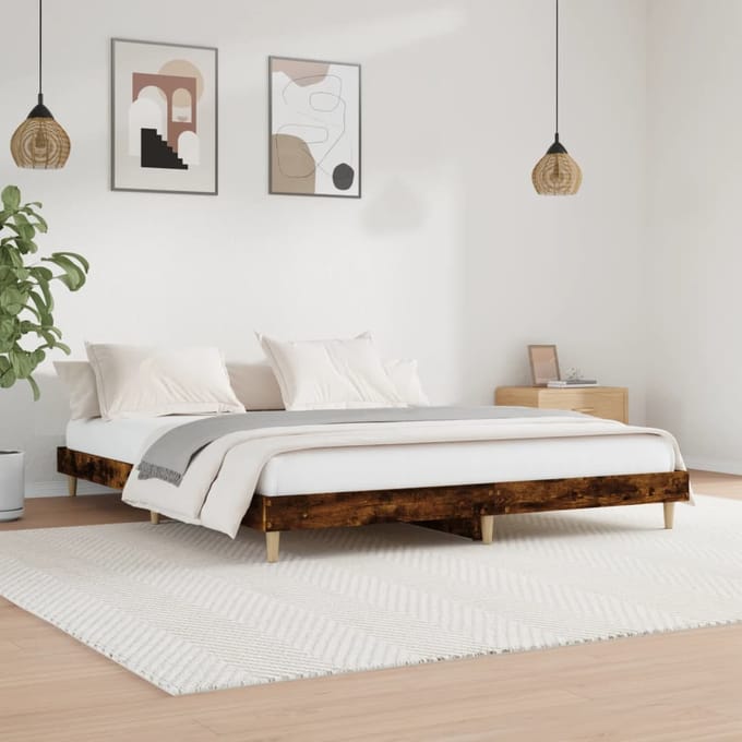 vidaXL - Bedframe - zonder - matras - 200x200 - cm - spaanplaat - gerookt - eiken