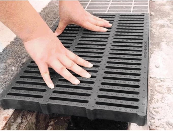Afwateringsafdekking - Vloerrooster - Efficiënte Drainage - Hars Materiaal - 50 x 30 x 2 cm - Zwart