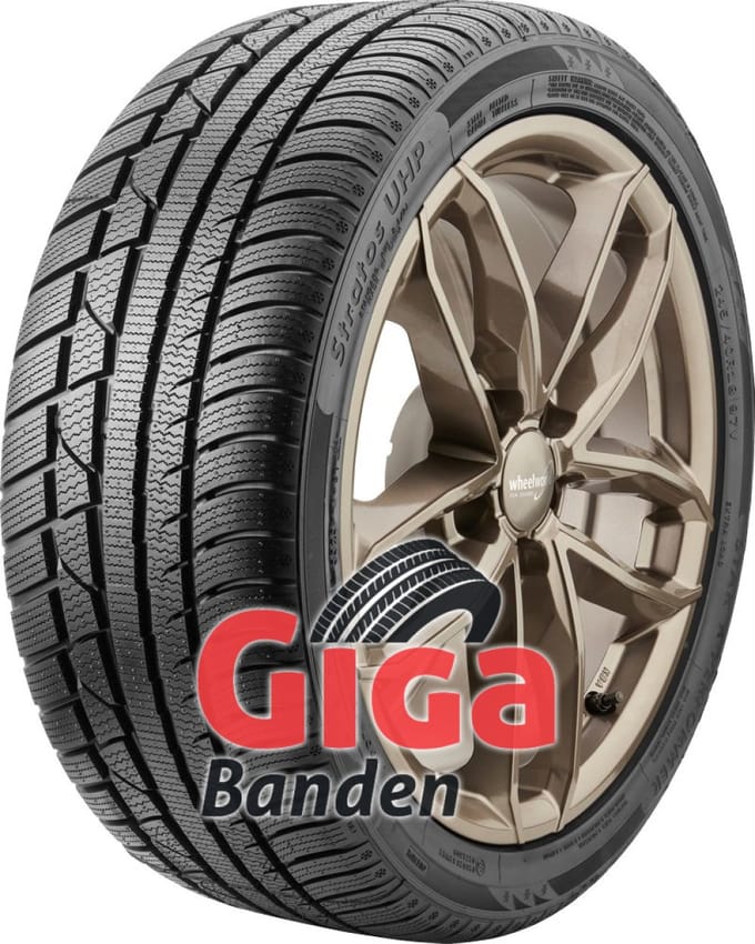 Star Performer Stratos UHP ( 215/55 R17 94V )