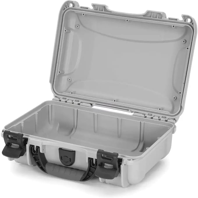 Cameratas Nanuk 909