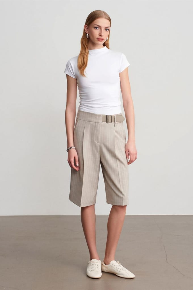 Hoogwaardige Gestreepte Tailored Shorts Met Riem