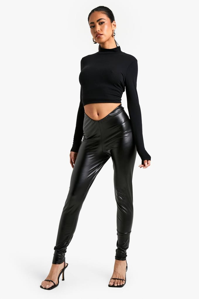 boohoo Dames PU geraffelde bumlegging | True Black | Maat: 34