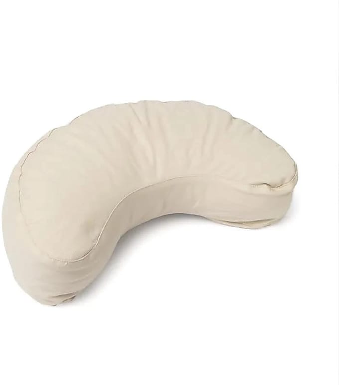 Meditatiekussen halve maan beige biokatoen (OCS) – 37 cm x 17 cm x 13 cm