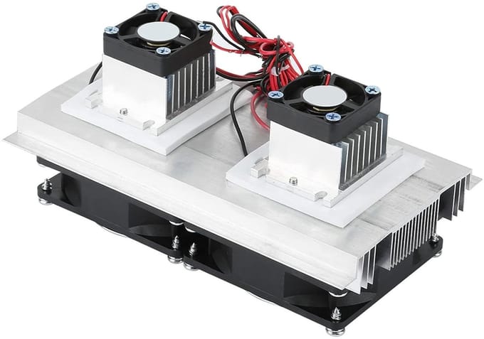 Thermo-elektrische Koeler - Halfgeleider Koelapparaat - Doe-het-zelf Koeling - Groot Koelblok - 12V 12A - Zilver